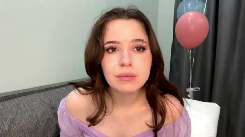 Freya online show from March 24, 6:36 pm