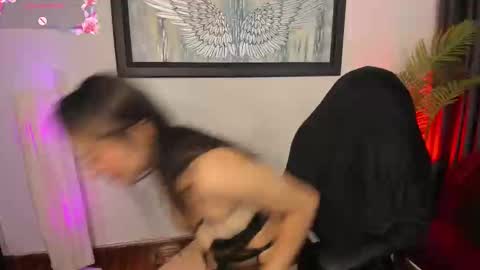 Snapshot of charlote_horny chatting on March 5, 4:02 pm Charlote online show from March 5, 4:02 pm