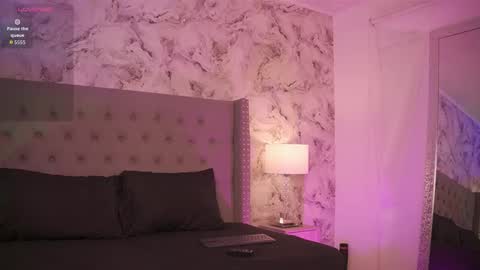 Charlotte online show from September 15, 1:29 am