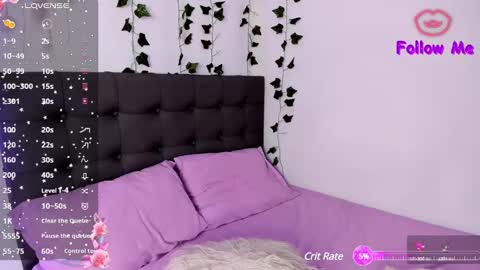 Snapshot of charlotte_jamees chatting on January 23, 1:41 am Charlotte james online show from January 23, 1:41 am