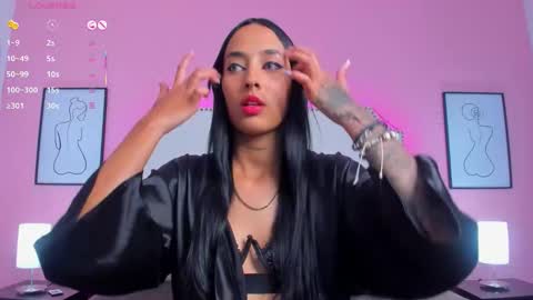 Charlotte online show from November 1, 9:14 pm