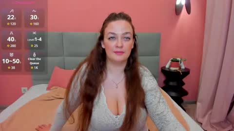 Charlotte online show from April 19, 1:39 am