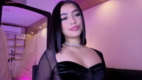 Charlote online show from July 31, 3:29 am