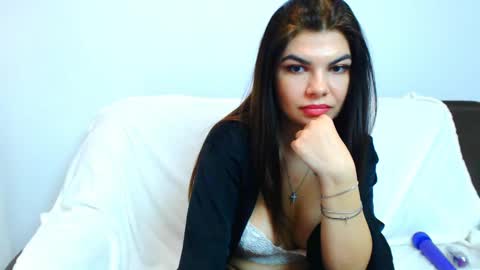 Snapshot of charlottehott4u chatting on March 11, 7:35 am Charlotte online show from March 11, 7:35 am