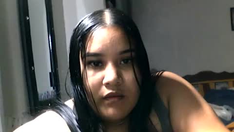 charlottequeen_21 online show from June 27, 2:28 am