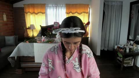 Charlotte online show from April 2, 9:11 pm