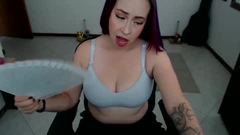 charlottezoe online show from April 23, 5:47 pm