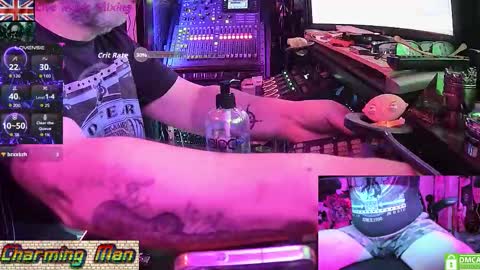 Snapshot of charming__man chatting on October 22, 8:54 pm 3 of 9 Borg online show from October 22, 8:54 pm