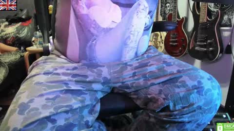 Snapshot of charming__man chatting on September 27, 6:16 pm 3 of 9 Borg online show from September 27, 6:16 pm
