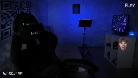 lynxy online show from November 3, 9:49 pm