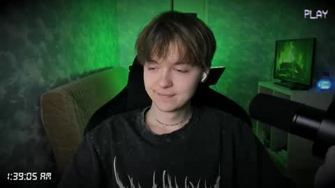 lynxy online show from October 8, 10:38 pm