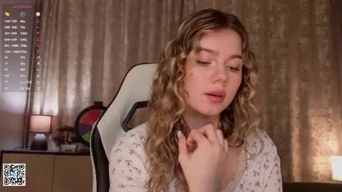 Emilia online show from July 23, 4:21 am
