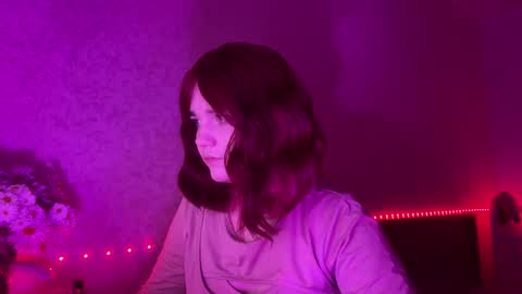 chasing_pavements online show from October 22, 4:19 pm