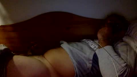 Snapshot of chaud7842 chatting on October 27, 8:53 pm chaud7842 online show from October 27, 8:53 pm