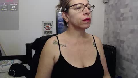 Snapshot of chayla_ruiz chatting on September 22, 11:58 am CHAYLA VICTORIA RUIZ online show from September 22, 11:58 am