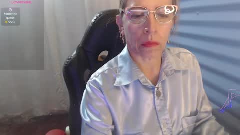 CHAYLA VICTORIA RUIZ  online show from May 25, 10:43 am