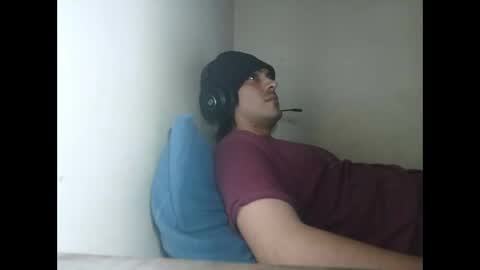 OnlyChayno online show from April 7, 6:15 am