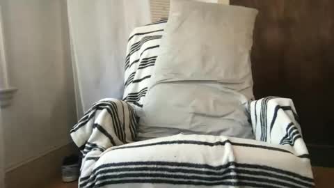 checkoutmynuts99 online show from February 17, 8:16 pm