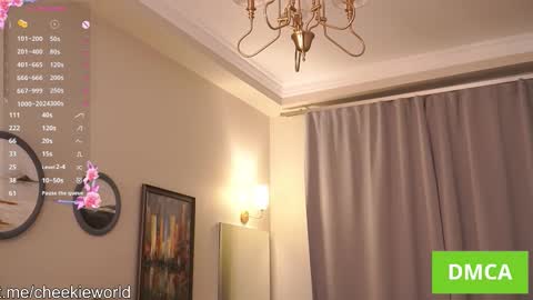 Lia online show from October 31, 6:19 pm