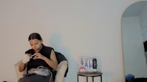   online show from June 13, 4:01 am