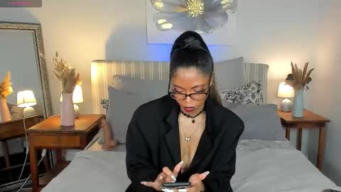 Chelseaquinn online show from January 16, 9:51 am