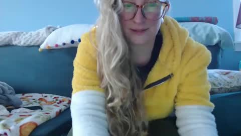 Snapshot of chelseasentra1 chatting on February 21, 8:49 pm Chelsea online show from February 21, 8:49 pm