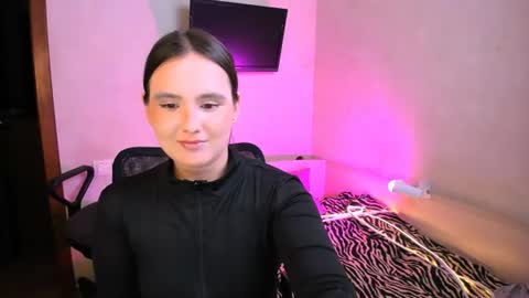Chelsy  Luxe  online show from July 22, 10:50 am