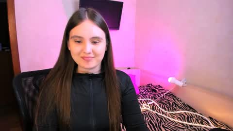 Chelsy  Luxe  online show from July 10, 10:20 am