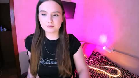 Chelsy  Luxe  online show from June 18, 11:26 am