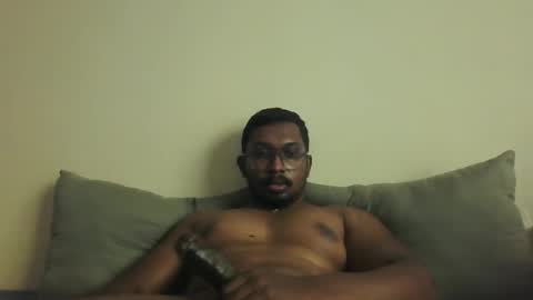 chennaibull1011 online show from April 26, 5:27 am