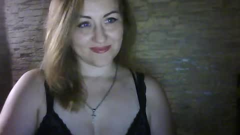 cherry04383 online show from July 13, 1:20 am