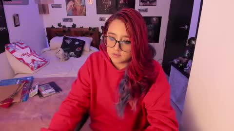 cherry_blushh online show from January 9, 10:04 pm