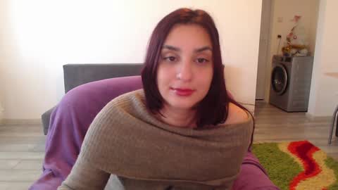 Snapshot of cherry_pie95 chatting on January 20, 7:25 am Sherry online show from January 20, 7:25 am