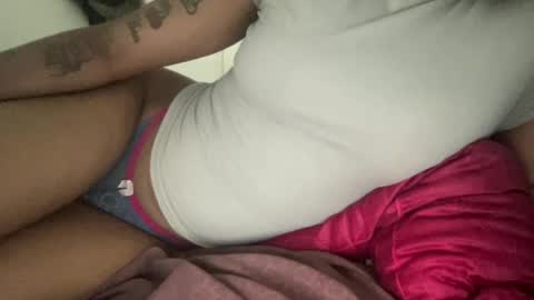 cherryb online show from August 1, 7:15 pm