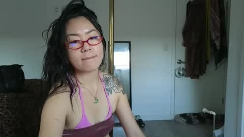 Miss Cherry online show from March 18, 1:33 am