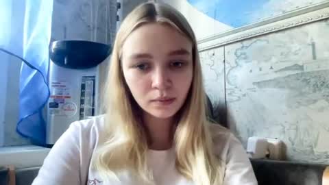 Lei online show from June 10, 8:24 am