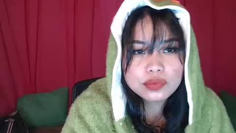 Purplecherry online show from December 6, 1:35 am