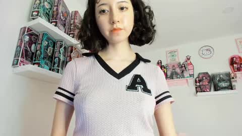 cherrycute666 online show from February 8, 2:04 am