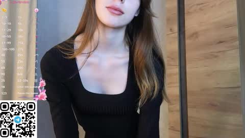 Loise online show from November 21, 5:11 pm