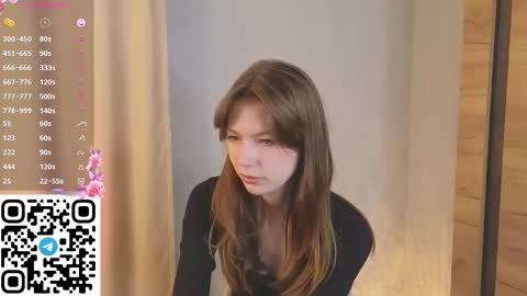 Loise online show from November 7, 5:26 pm