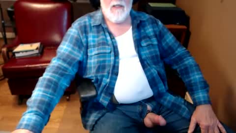 chgodad online show from December 1, 8:51 pm