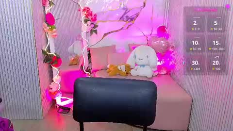 Chiara  online show from July 22, 7:05 pm