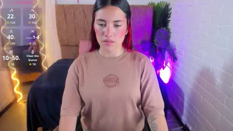 Chiara  online show from October 3, 7:44 pm