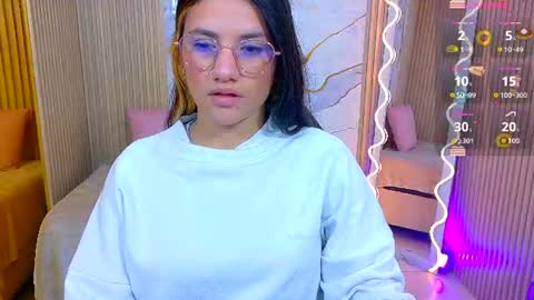 Chiara  online show from June 18, 11:59 am