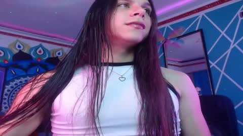 chico_explosivo online show from April 6, 12:30 am