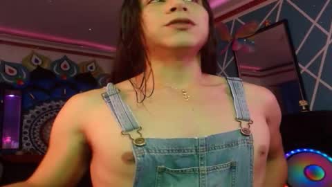 chico_explosivo online show from February 2, 1:47 am