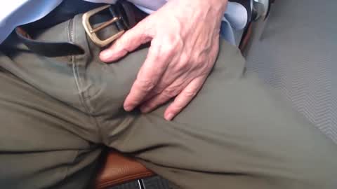 chiguy444 online show from March 7, 8:33 pm