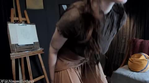 Nina   online show from February 15, 6:06 pm