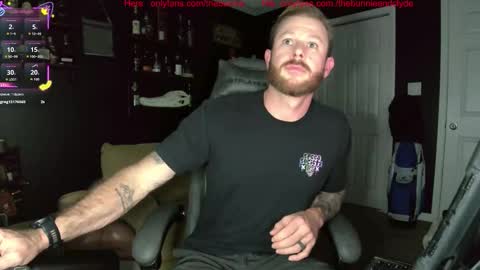 Chillinthemosttt online show from November 21, 3:15 am