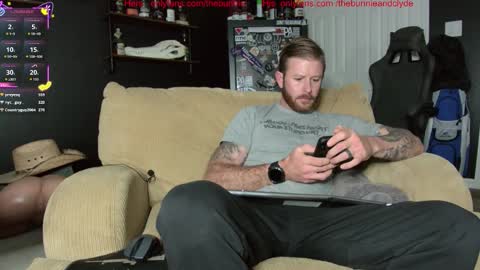 Chillinthemosttt online show from November 14, 2:36 am